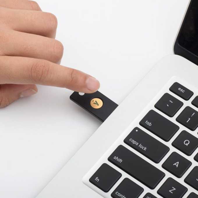 yubikey-5-tap-720x720_1_3-5.jpg
